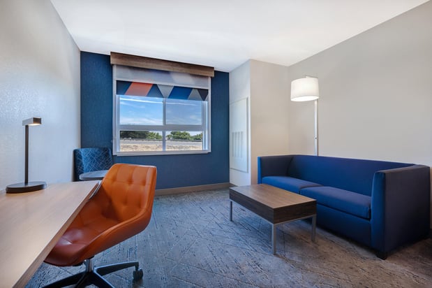 Images Holiday Inn Express & Suites Ontario - Chino Hills by IHG