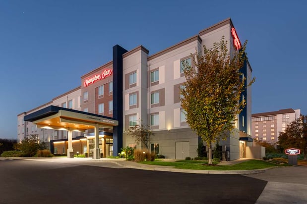 Images Hampton Inn by Hilton Nashville Airport Century Place
