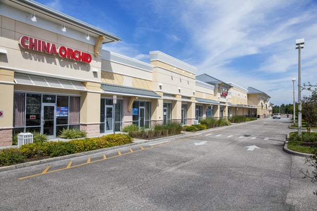 Images Shoppes at Glen Lakes