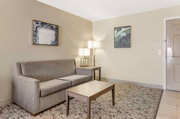 Images Best Western Plus Grand Manor Inn