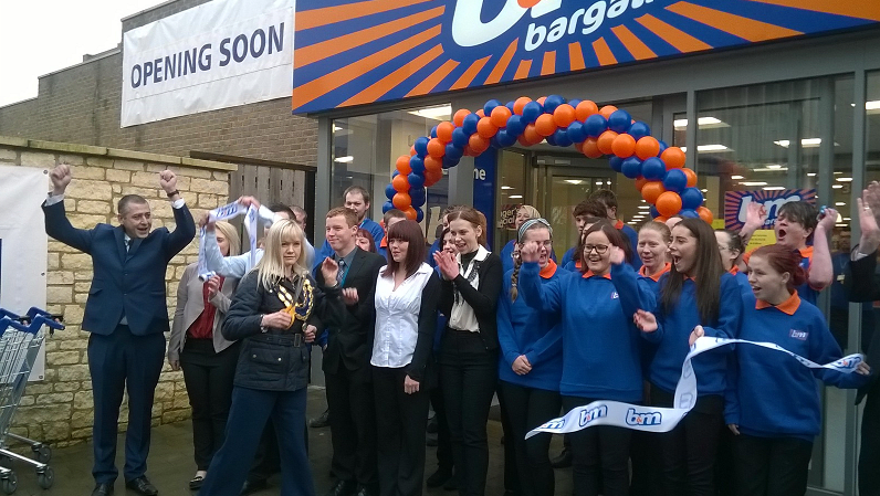 B&M's latest store in Bicester was officially opened by Deputy Mayor Melanie Magee.