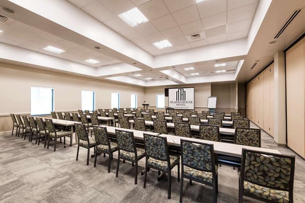 Images Island House Hotel Orange Beach - a DoubleTree by Hilton
