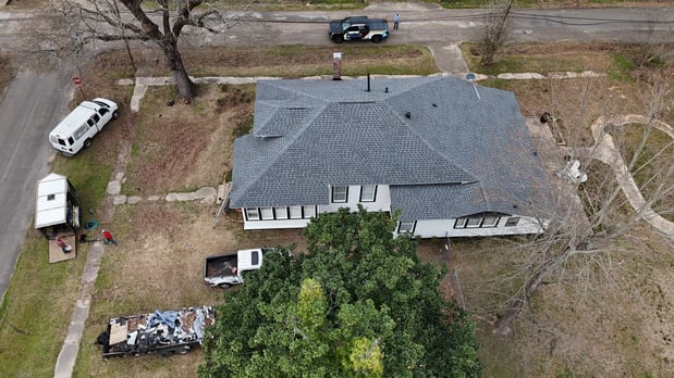 Images Near Me Roofing & Contracting