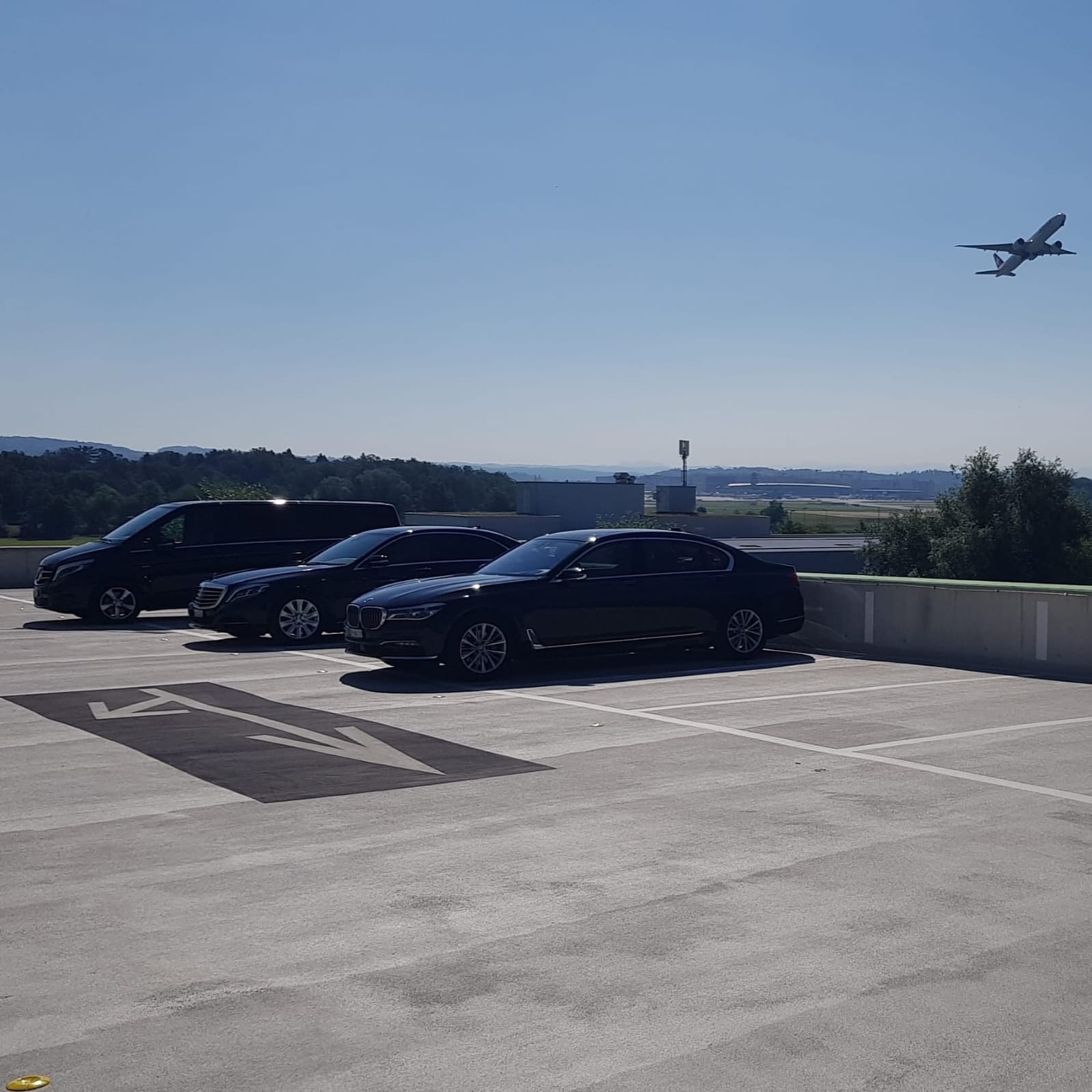 zurich-airportlimousinenservices GmbH, Kloten, Am Balsberg 36 in Kloten