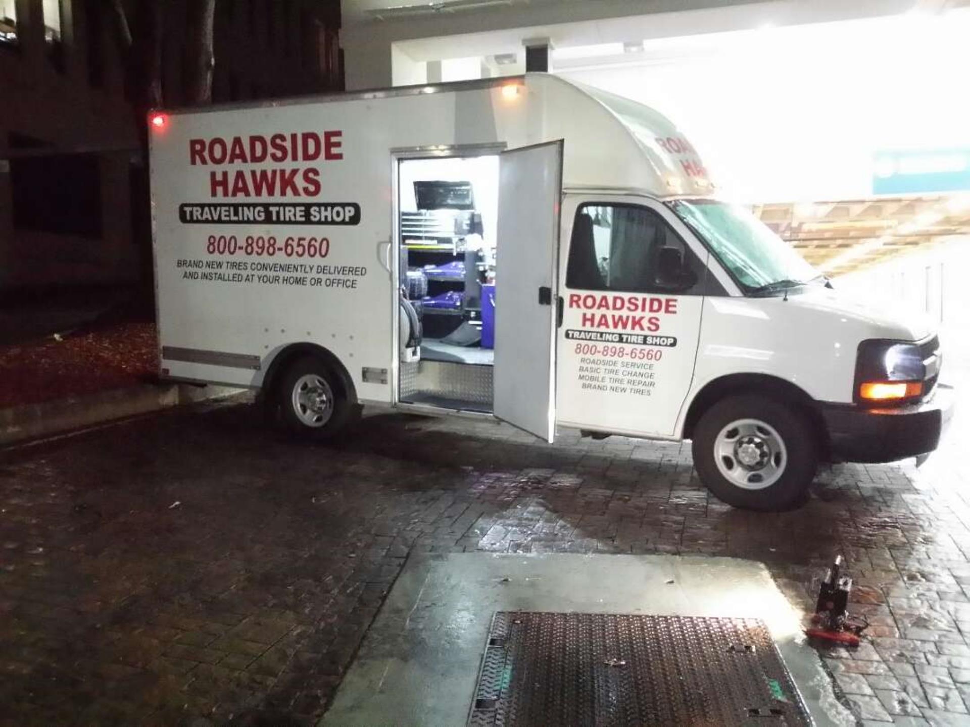 24 Hour Roadside Hawks Traveling Tire Shop Atlanta - Brand New Tires Delivered and Installed On The Side Of The Road. Mobile Tire Installation includes mounting and speed balancing onsite at your breakdown location - (404) 478-7887 for Roadside Assistance in Atlanta.