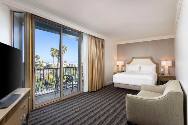 Images DoubleTree by Hilton San Diego Bayside