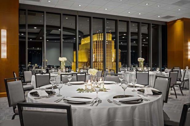 Images The Marquette Hotel, Curio Collection by Hilton