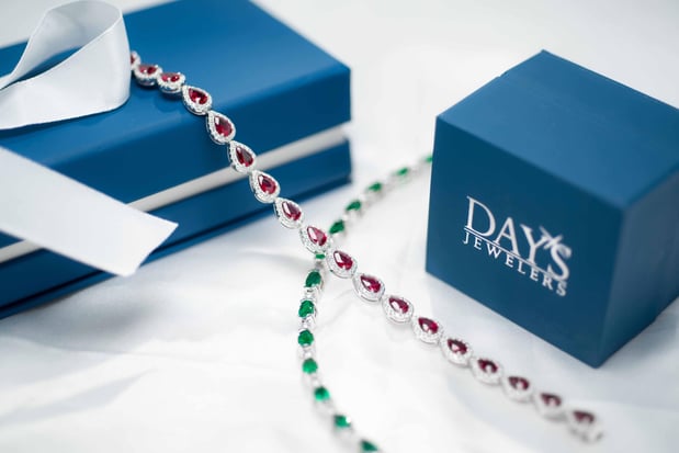 Images Day's Jewelers | Nashua, NH
