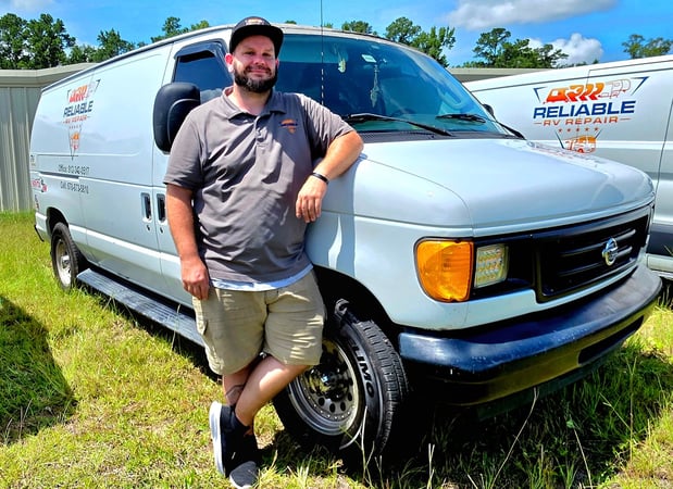 Images Reliable R.V Repair
