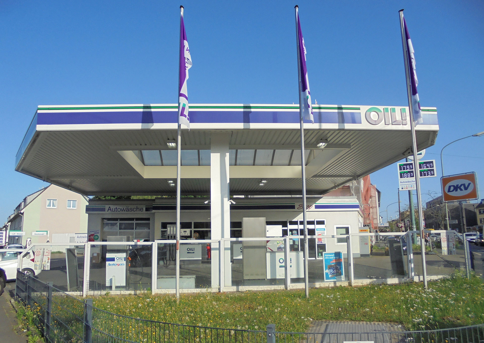 OIL! Tankstelle, Oberhauser Straße 2 in Essen