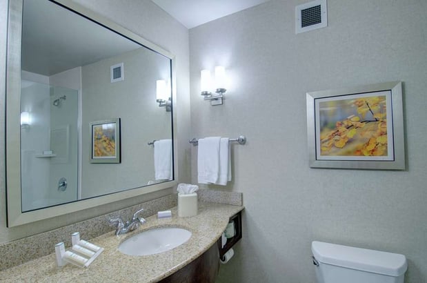 Images Hilton Garden Inn Norwalk