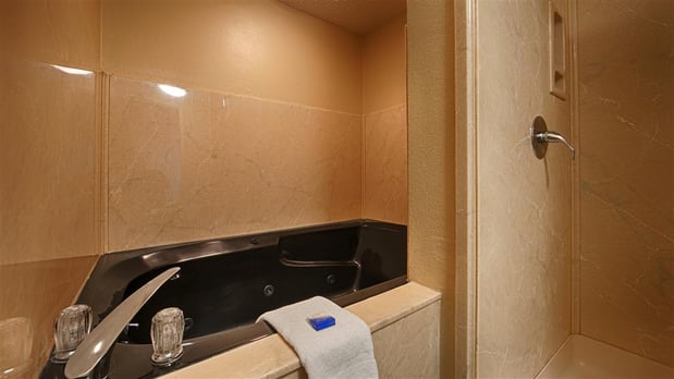 Images Best Western Inn of Nacogdoches