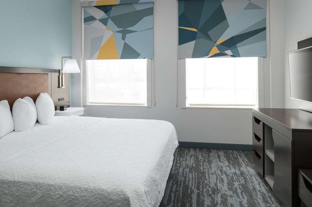 Images Hampton Inn & Suites Atlanta-Downtown