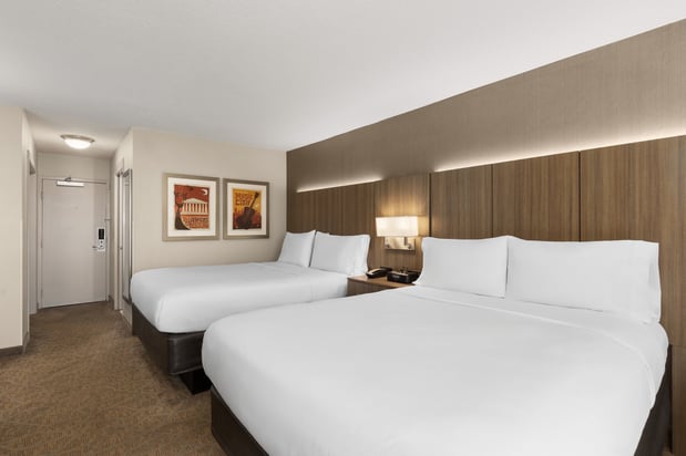 Images Holiday Inn Nashville-Vanderbilt (Dwtn) by IHG