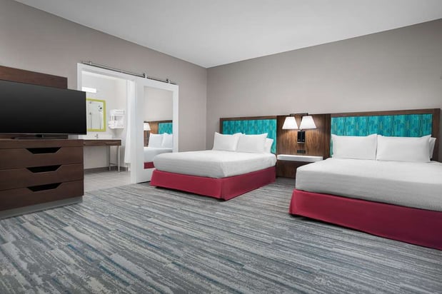Images Hampton Inn & Suites ATL-Six Flags