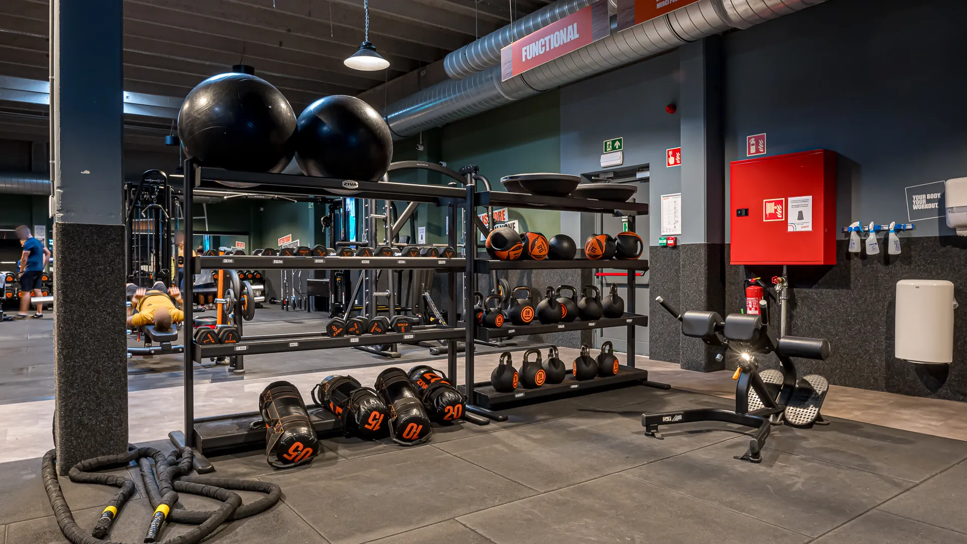 Images Basic-Fit 24/7