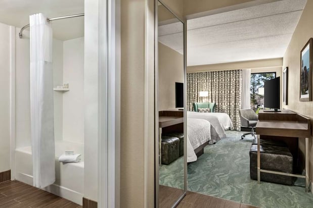Images Hampton Inn Richmond-North/Ashland
