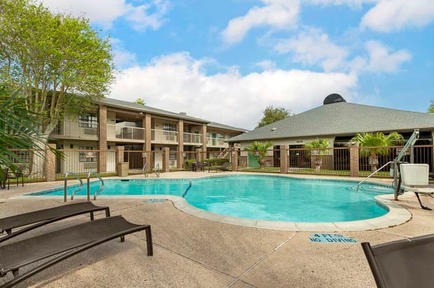 Images Best Western McAllen Medical Center