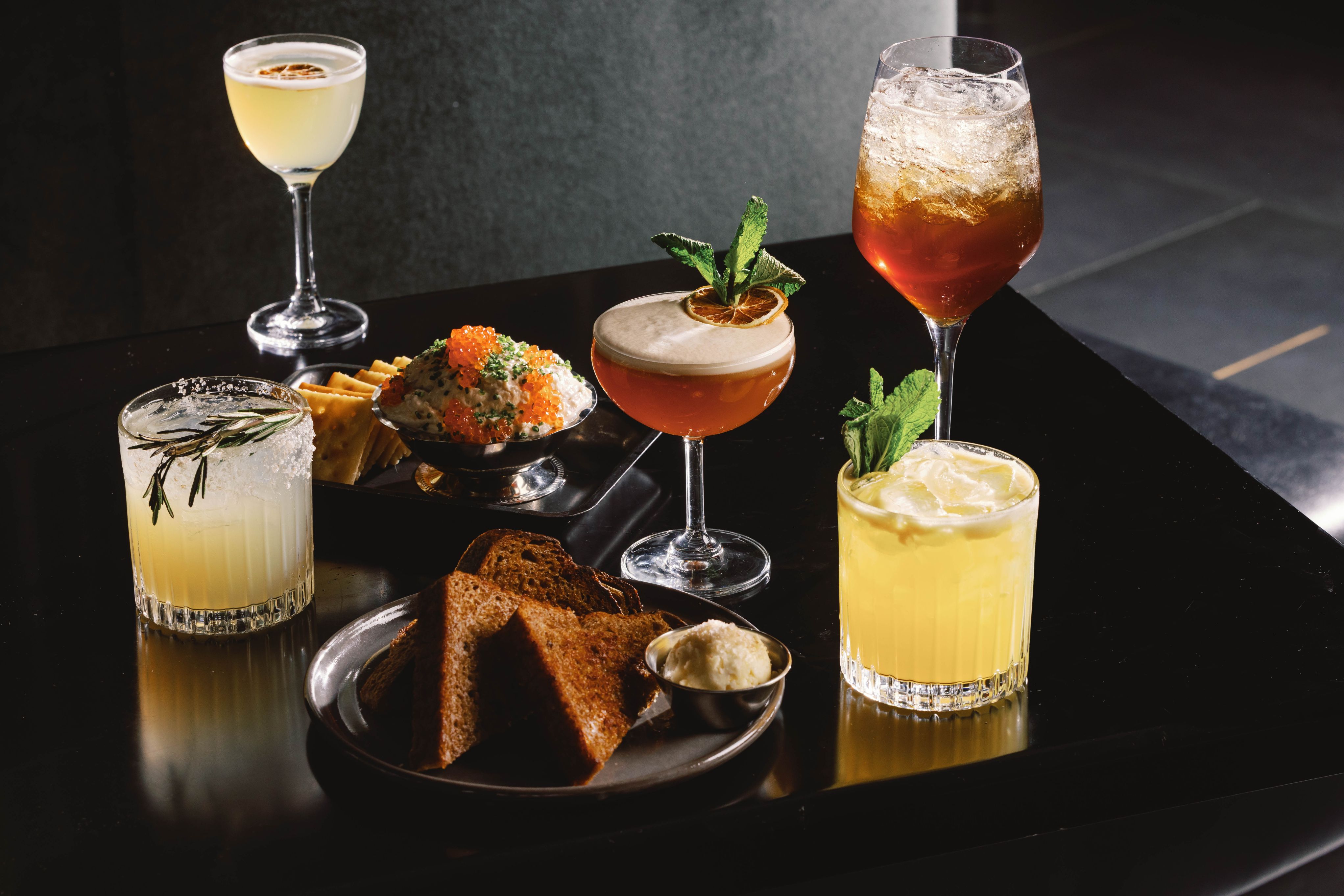 Urban Oak Rooftop Bar & Lounge Image