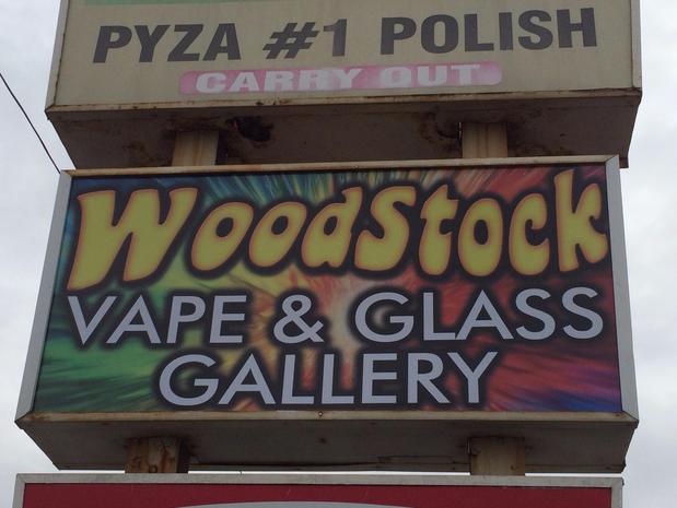 Images Woodstock Vape & Glass Gallery