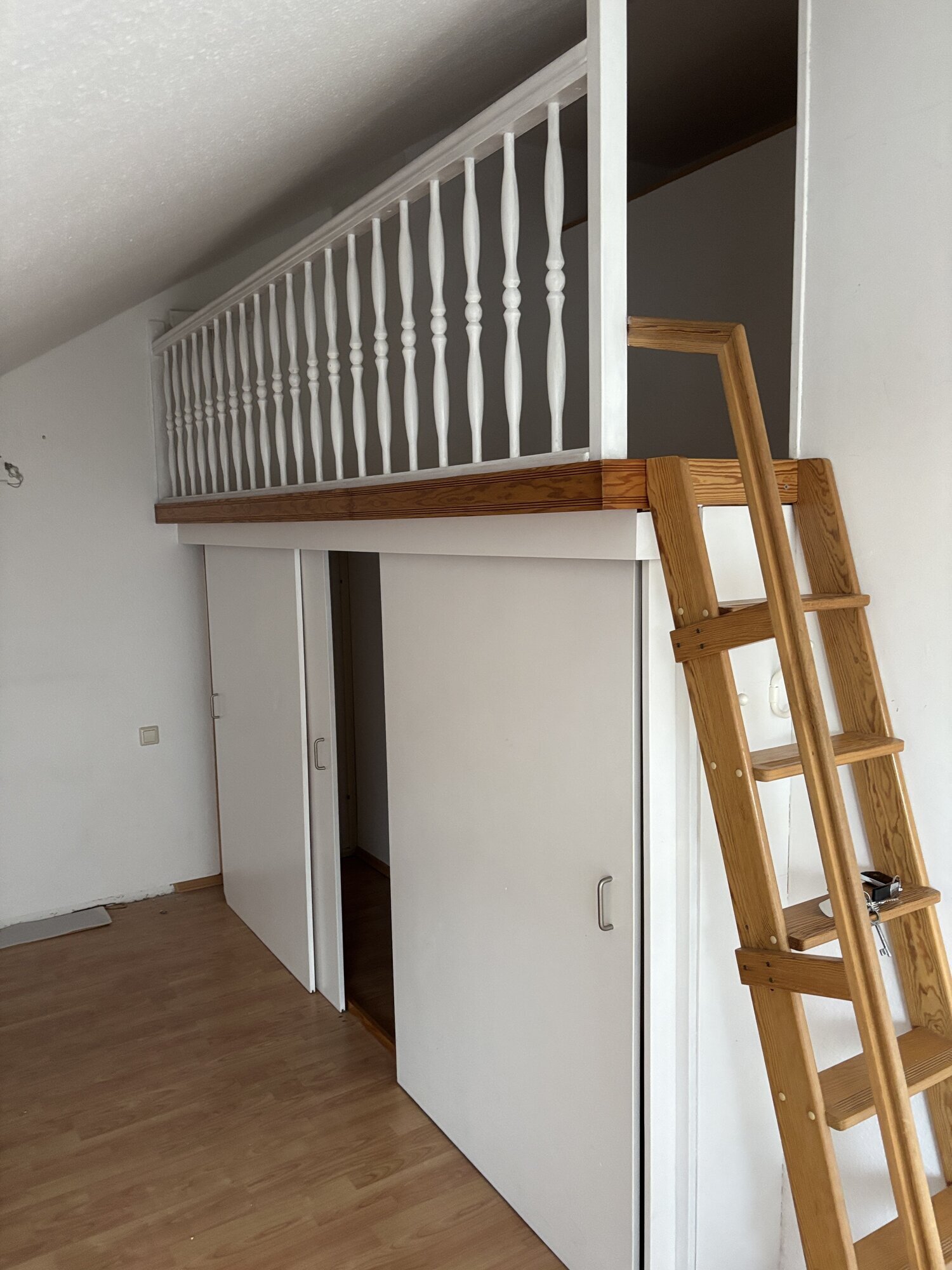 MG Dienstleistungen Leipzig - Haushaltsauflösungen - Entrümpelungen, An der Mühle 3 in Leipzig