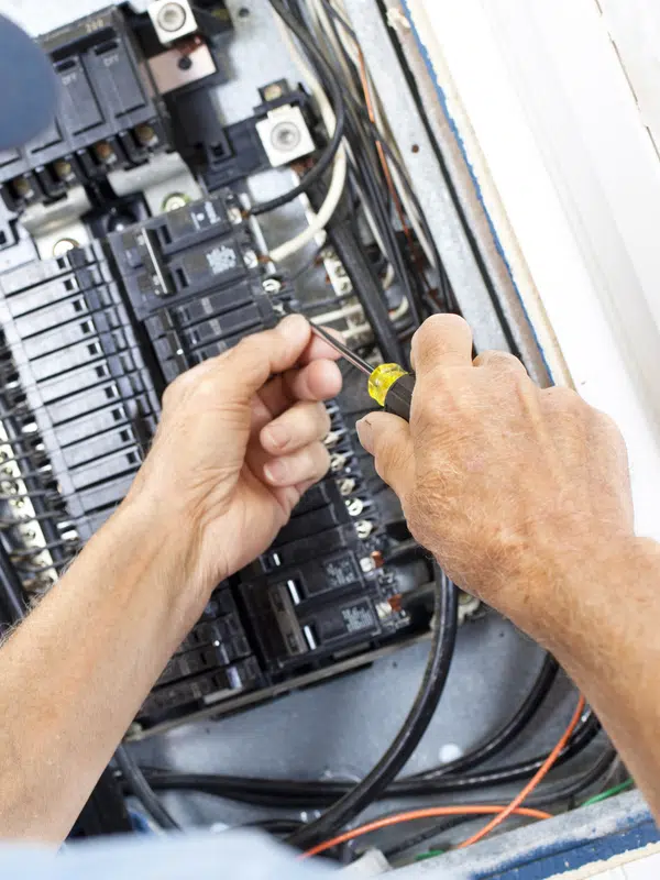 Images Colwell Electric