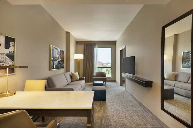 Images Embassy Suites by Hilton Syracuse Destiny USA