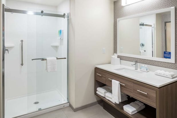 Images Home2 Suites by Hilton Cape Canaveral Cruise Port