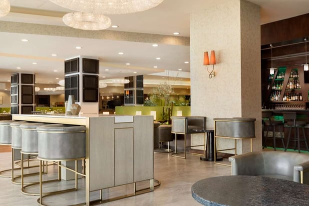 Images Embassy Suites by Hilton Los Angeles Glendale