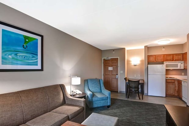 Images Homewood Suites by Hilton Aurora Naperville