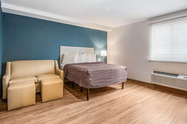 Images WoodSpring Suites Doral Miami Airport