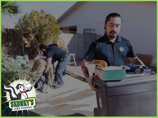 Images Skunky's Junk Removal