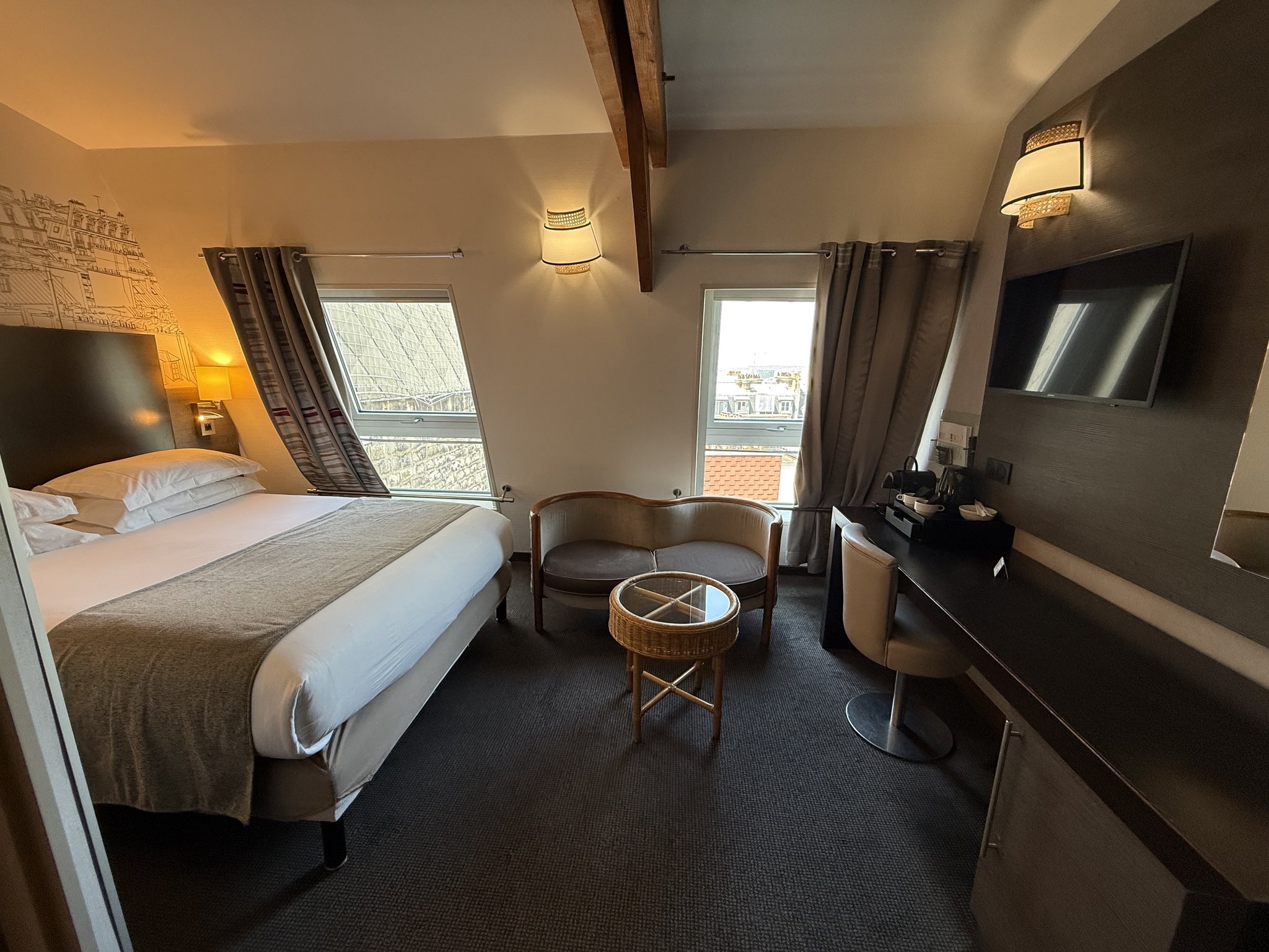 Images Holiday Inn Paris - Montmartre by IHG