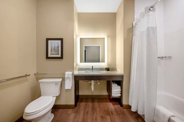 Images Best Western Plus Lakeview Hotel