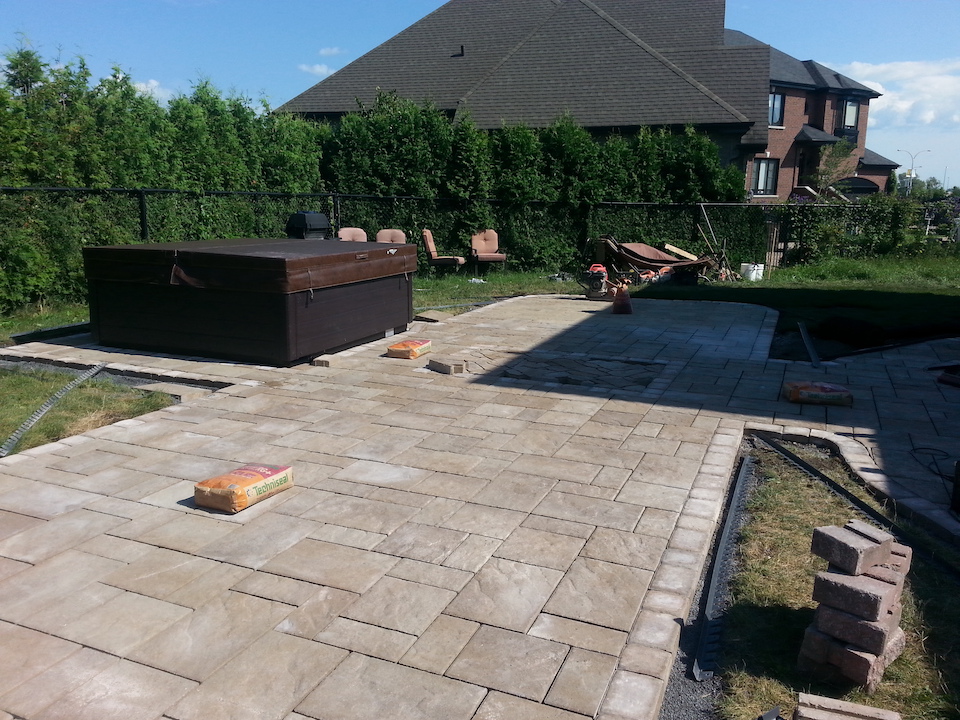 Images Aménagement Pro Unique Inc. - pave uni rive sud et monteregie
