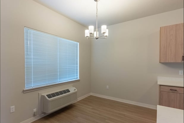 Images Cascade Place Apartment Homes