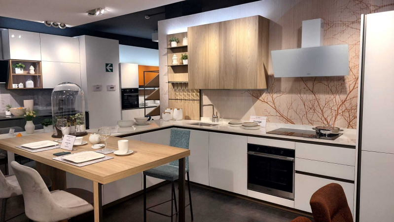 Images Domus Arredi - Veneta Cucine Riflessi Calligaris Dorelan