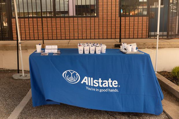 Images Amy Rychwalski Salmon: Allstate Insurance