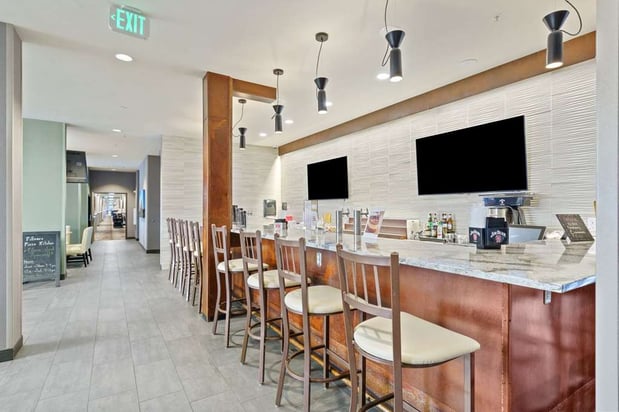 Images Best Western Plus Fillmore Inn & Suites