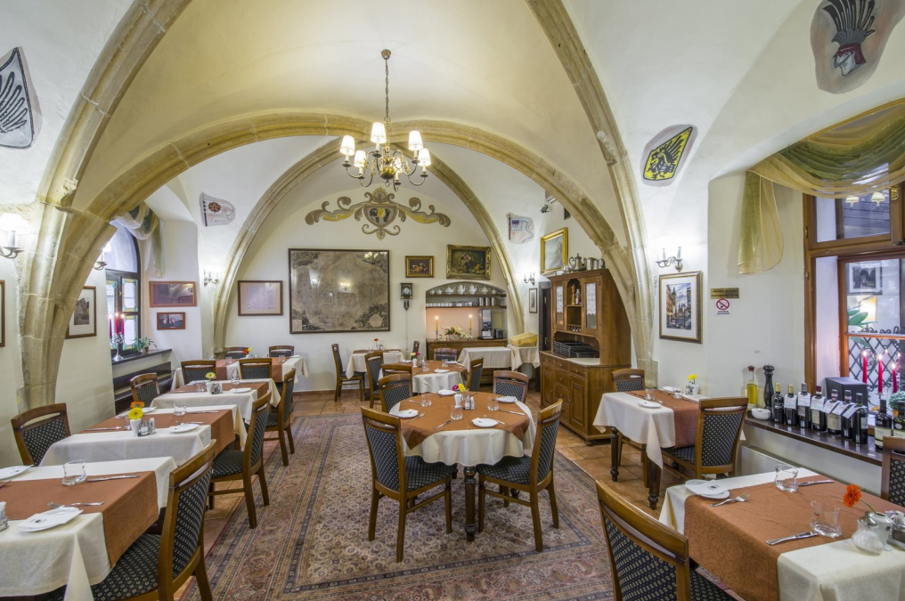 Luxusní hotel Černý slon