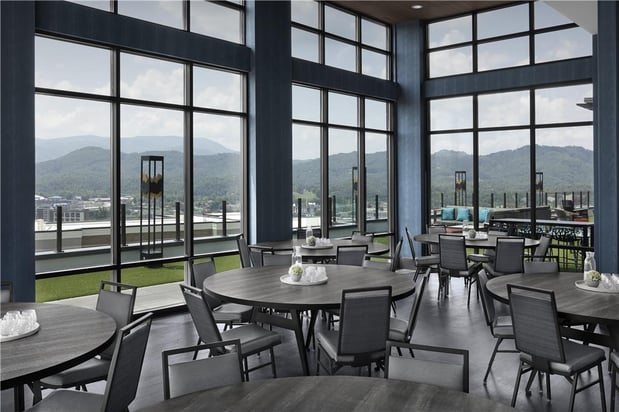 Images Embassy Suites by Hilton Pigeon Forge Resort