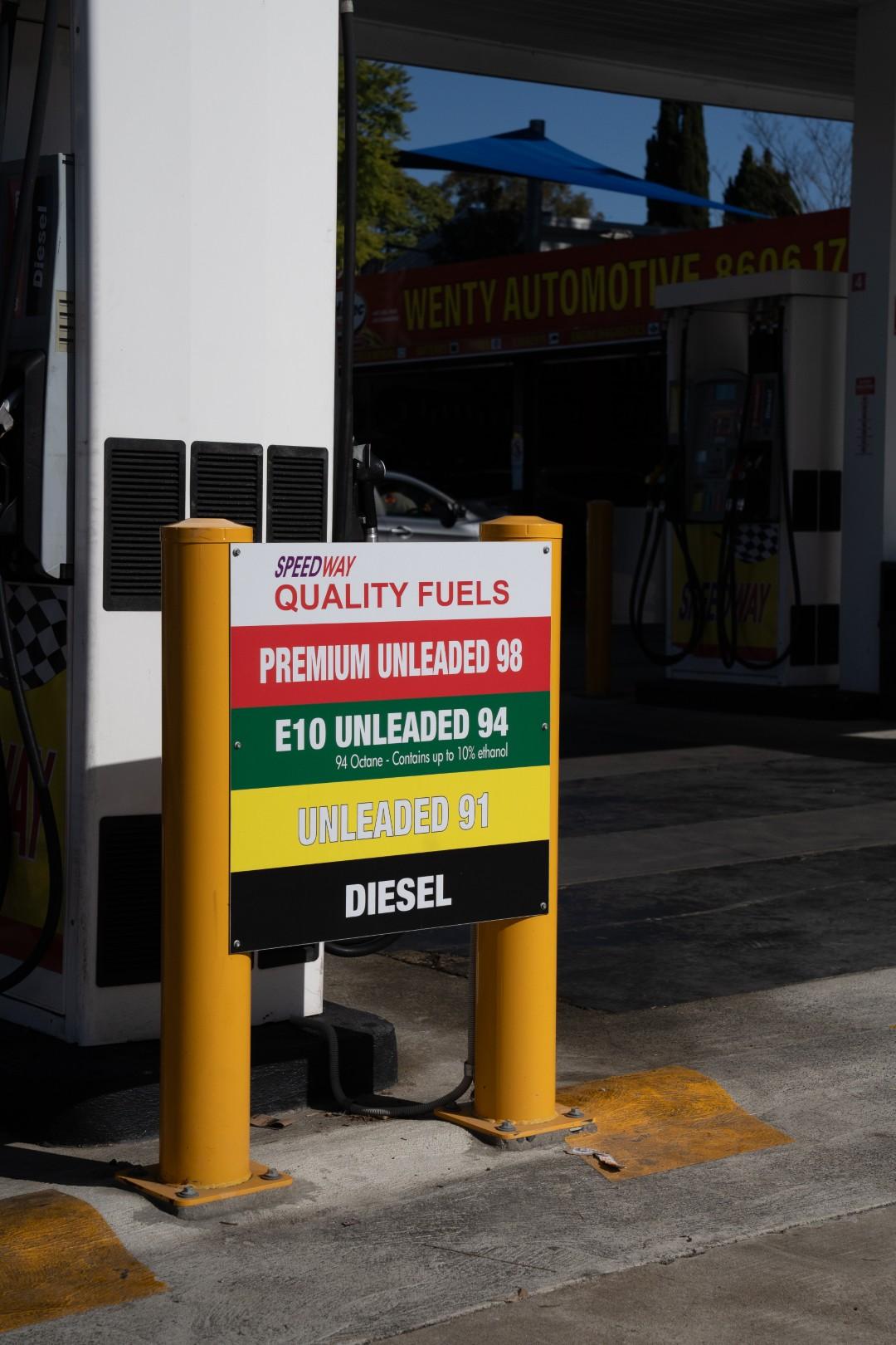 Images SPEEDWAY WENTWORTHVILLE