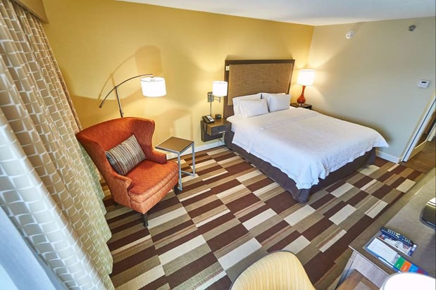 Images Hampton Inn Uniontown