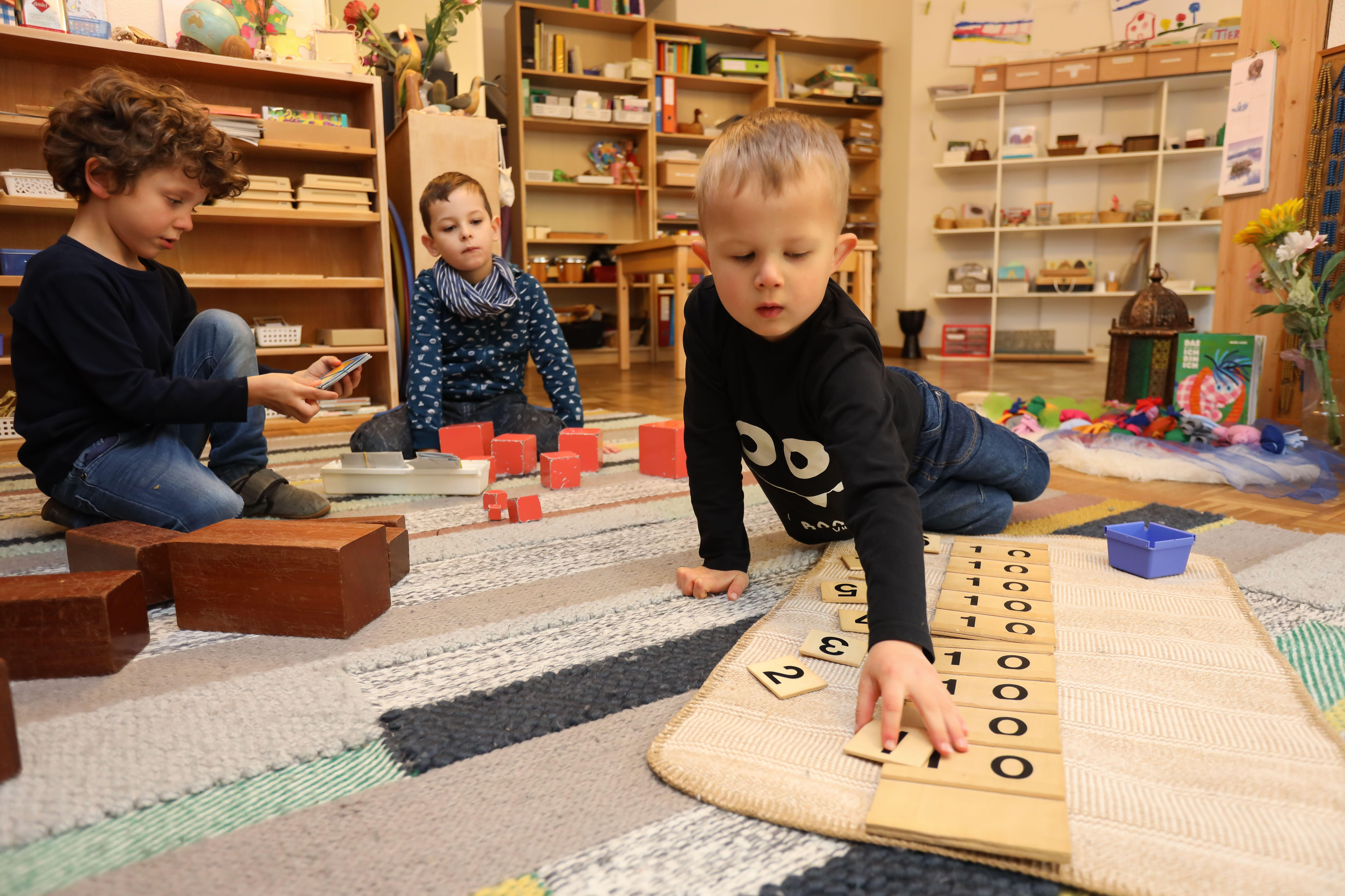Bilder Montessori Kindergarten Sonne