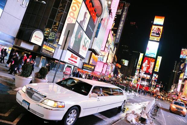 Images Destiny Limousine