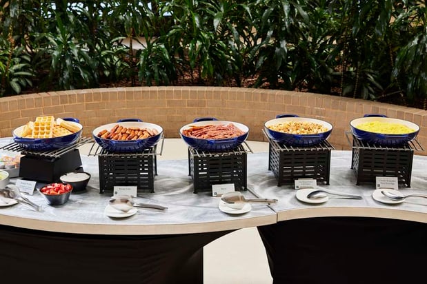 Images Embassy Suites by Hilton Alexandria Old Town