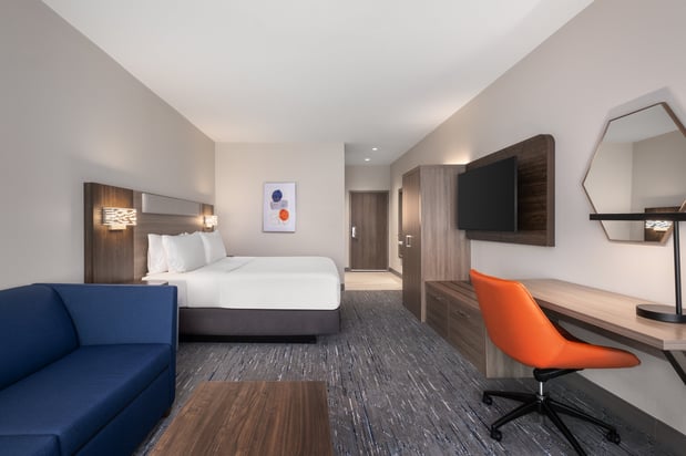 Images Holiday Inn Express & Suites Buford - Mall of Georgia by IHG