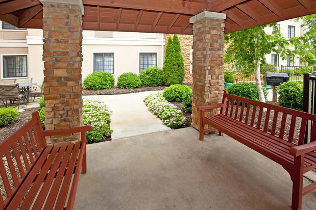 Images Staybridge Suites Louisville-East by IHG