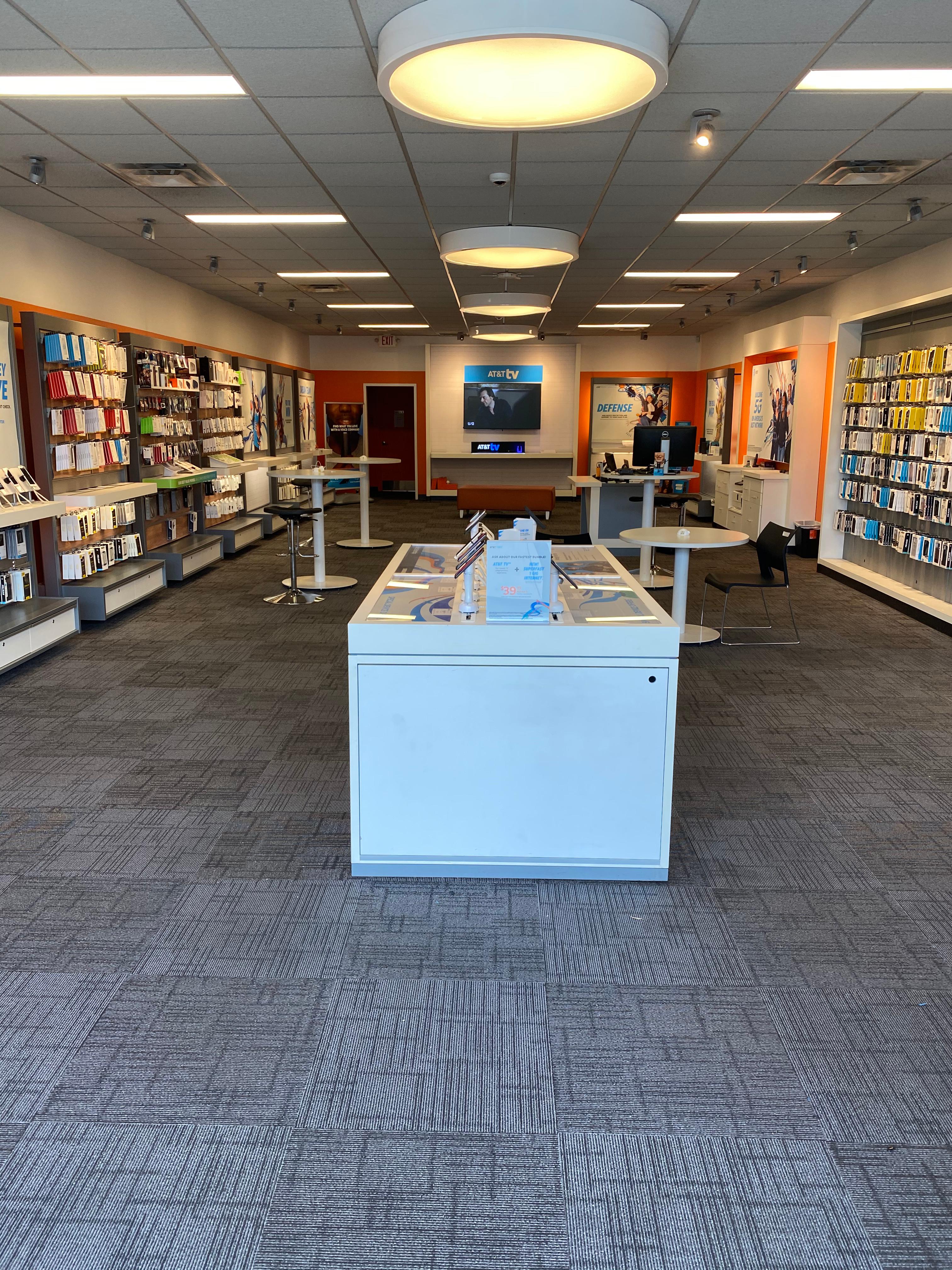 AT&T Store Photo