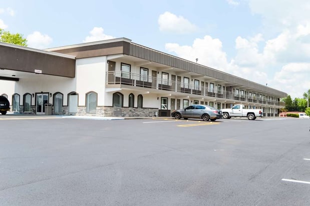 Images SureStay by Best Western Bowling Green North